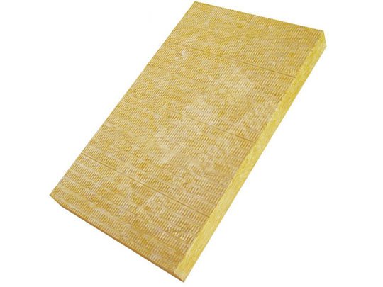 保溫材料的生產(chǎn)中，擠塑板起到的重要作用