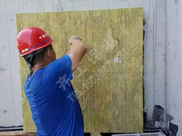 擠塑板是如何實現保溫效果的？