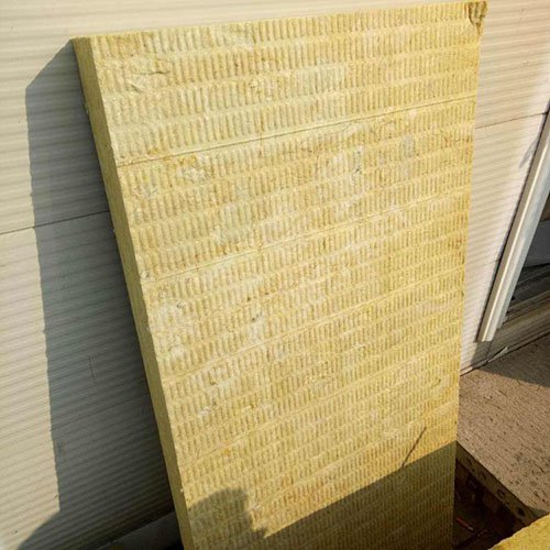 巖棉板為何能收到大家的喜愛(ài)？