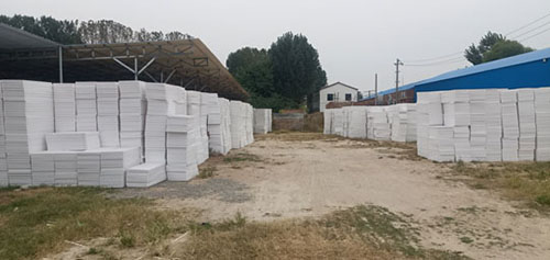 影響擠塑板抗壓強(qiáng)度的原因及解決方法